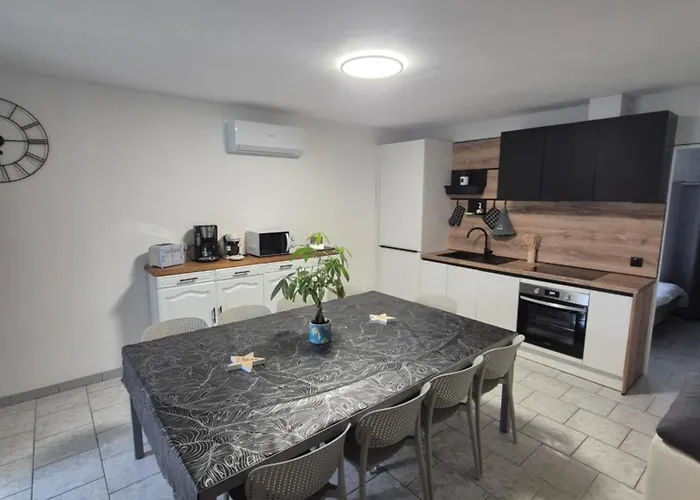 Ol'heron Familiale Pour 9 Personnes A Holiday home